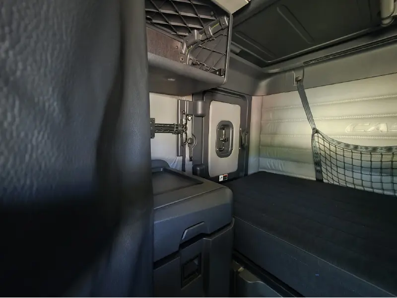 2022 FREIGHTLINER CASCADIA 126