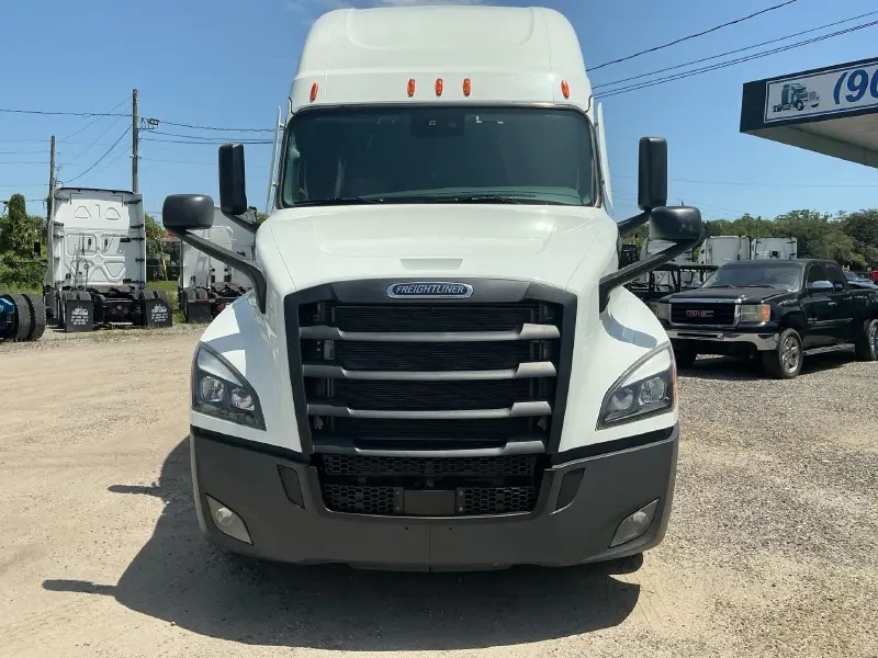 2022 FREIGHTLINER CASCADIA 126