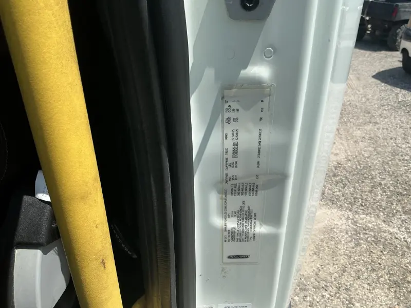 2022 FREIGHTLINER CASCADIA 126