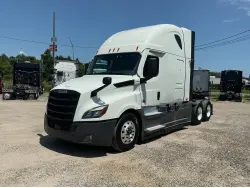 2022 FREIGHTLINER CASCADIA 126