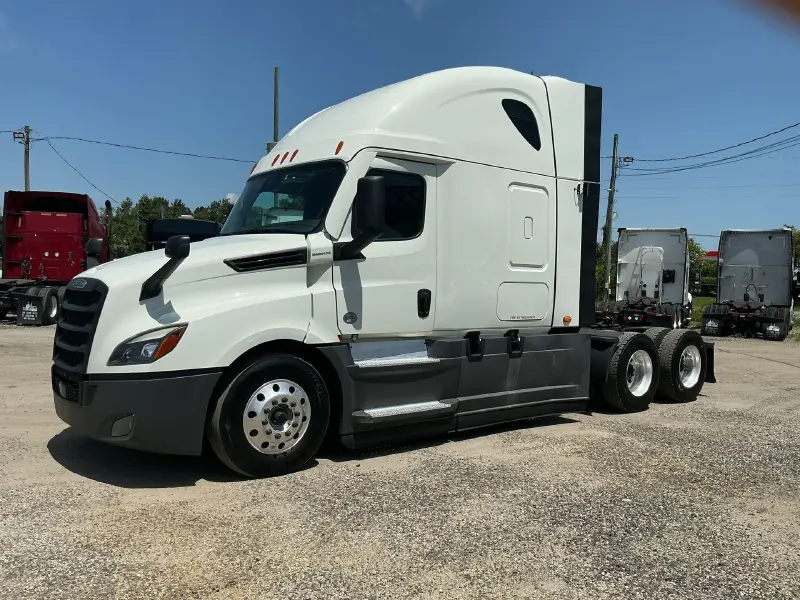 2022 FREIGHTLINER CASCADIA 126