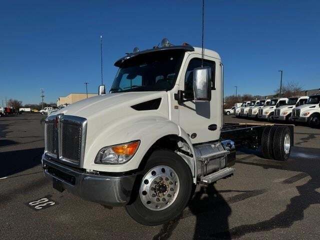 2025 KENWORTH T280 in Dayton, NJ