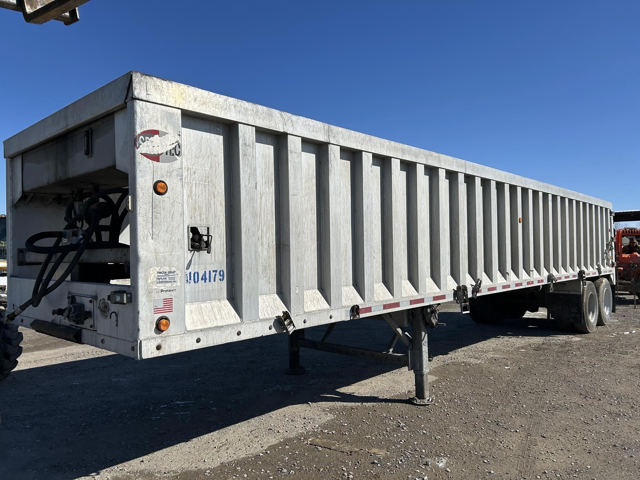 2019 SPECTEC 38 FT PUSH OUT in Covington, TN