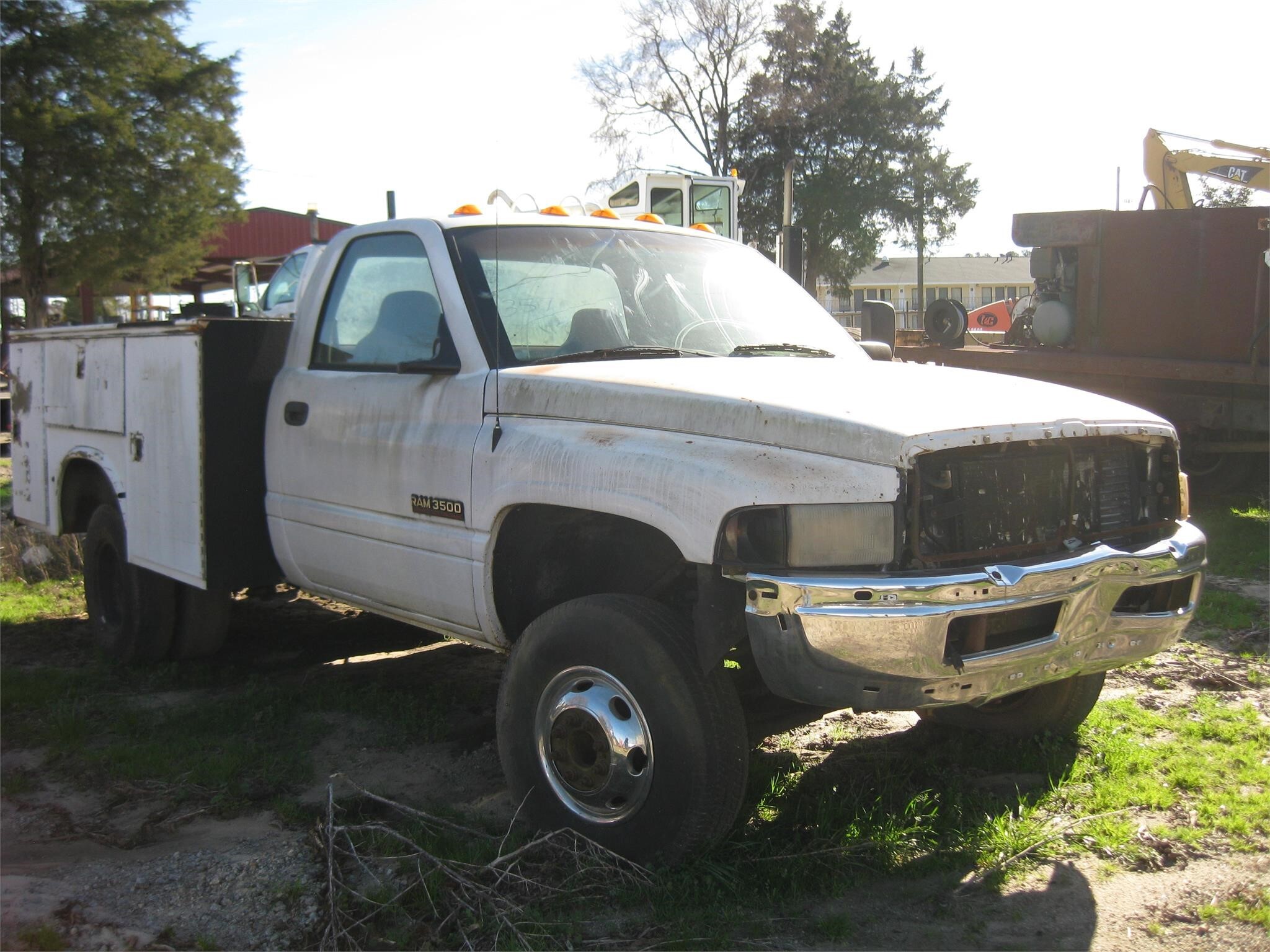 2001 DODGE RAM 3500 in Thomson, GA