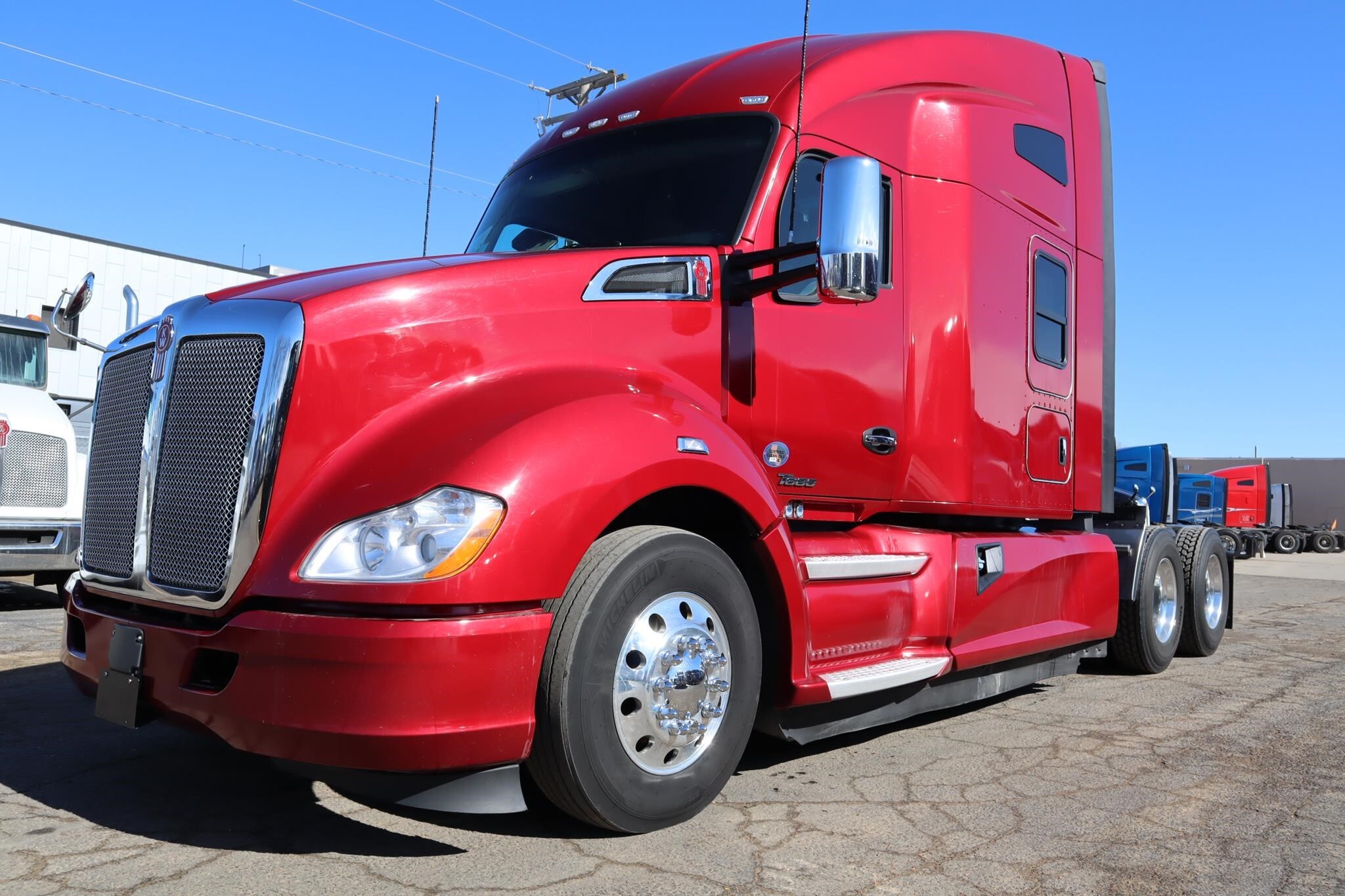 2021 KENWORTH T680 in Sioux Falls, SD