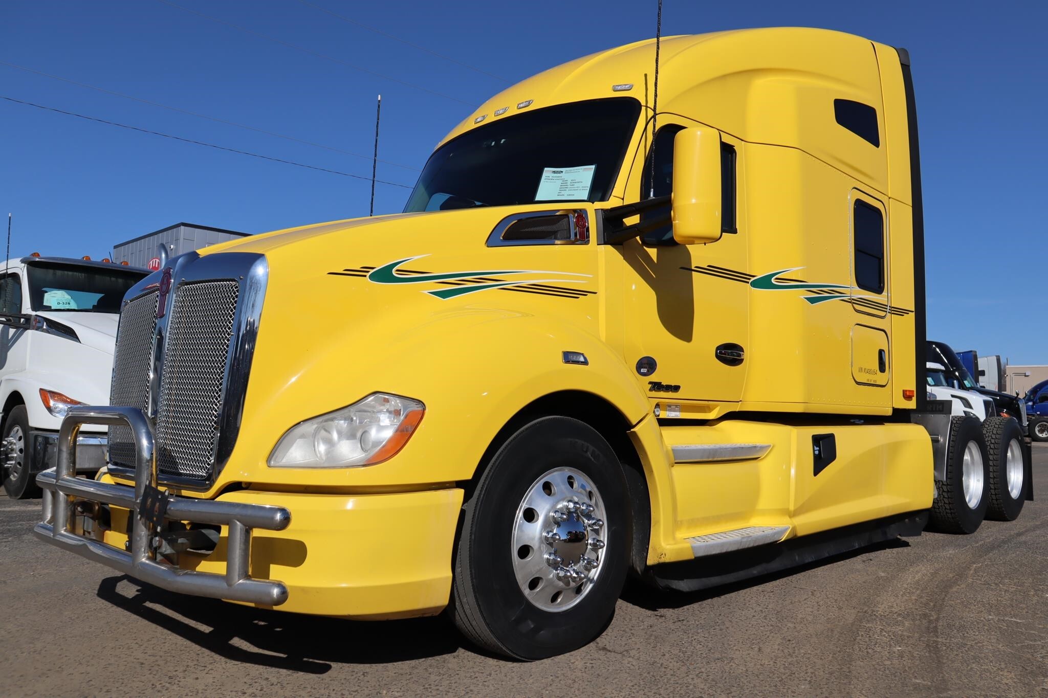 2021 KENWORTH T680 in Sioux Falls, SD