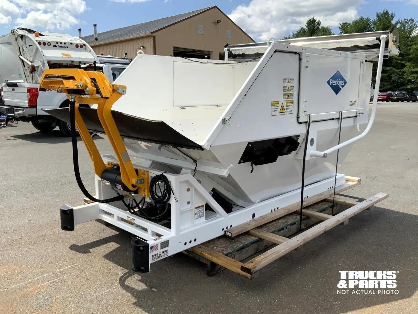 2025 PERKINS SAT6 in Honey Brook, PA