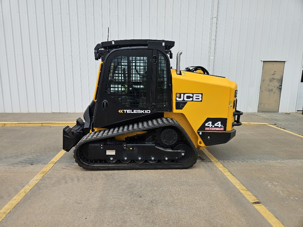 2026 JCB 4TS-8T in Wamego, KS