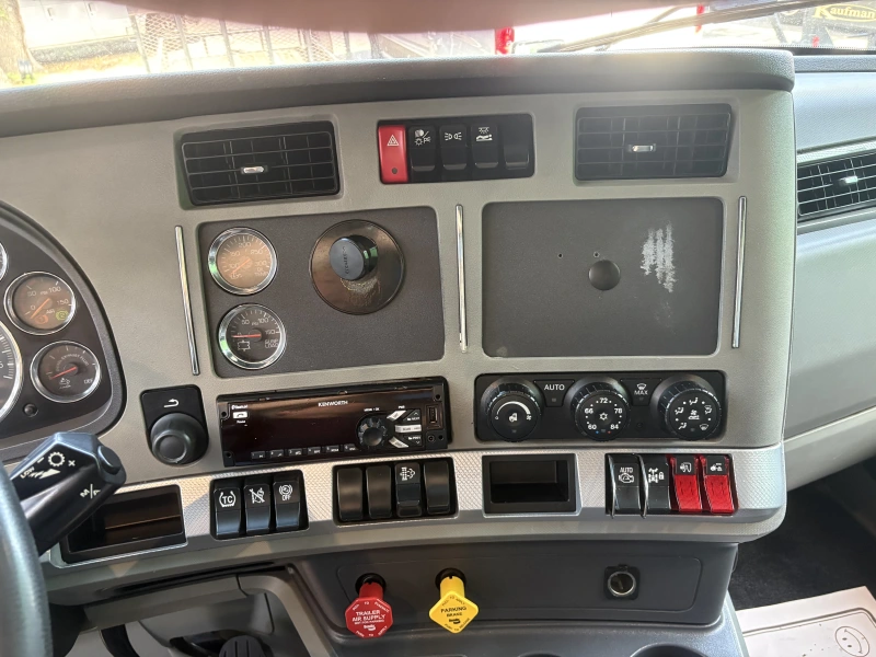 2020 KENWORTH Tractor Truck