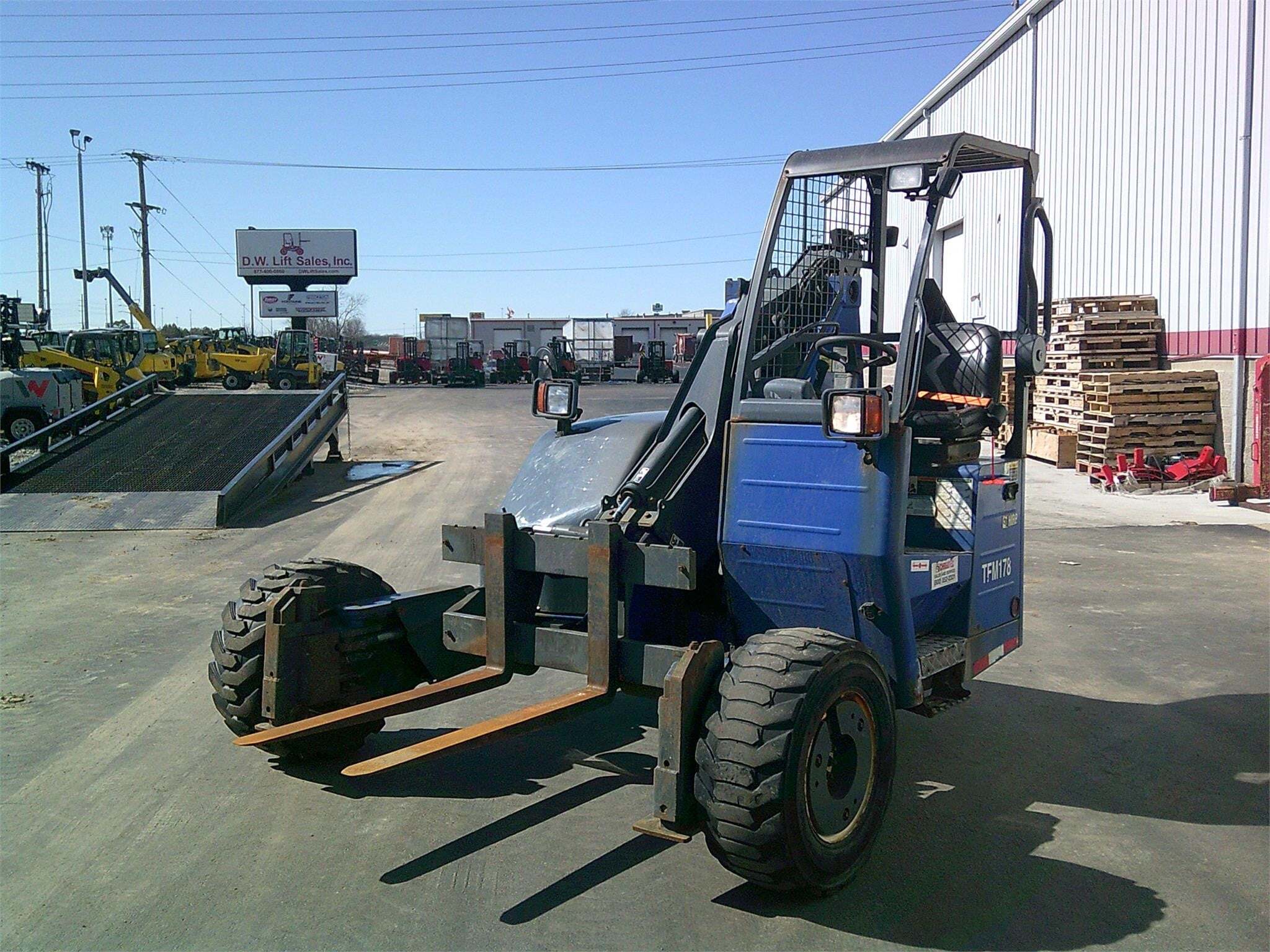 2014 MOFFETT TM55.4 in Columbus, OH