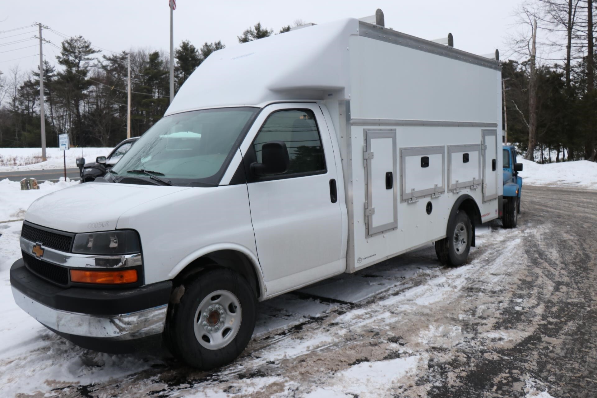 2026 CHEVROLET EXPRESS 3500 in Monticello, NY