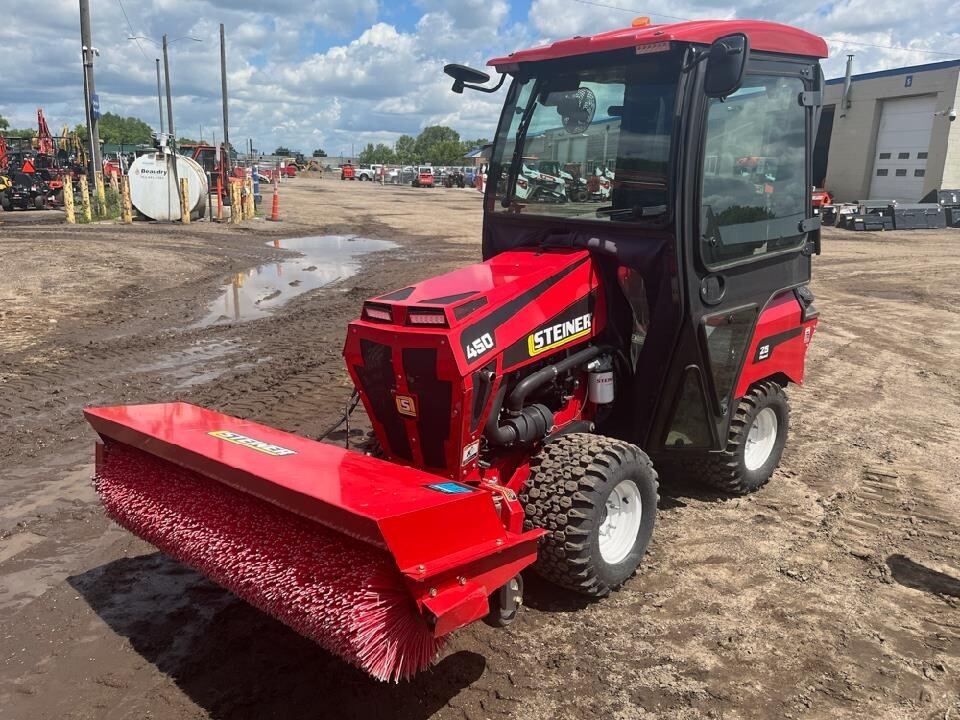 2023 STEINER 450 in Anoka, MN