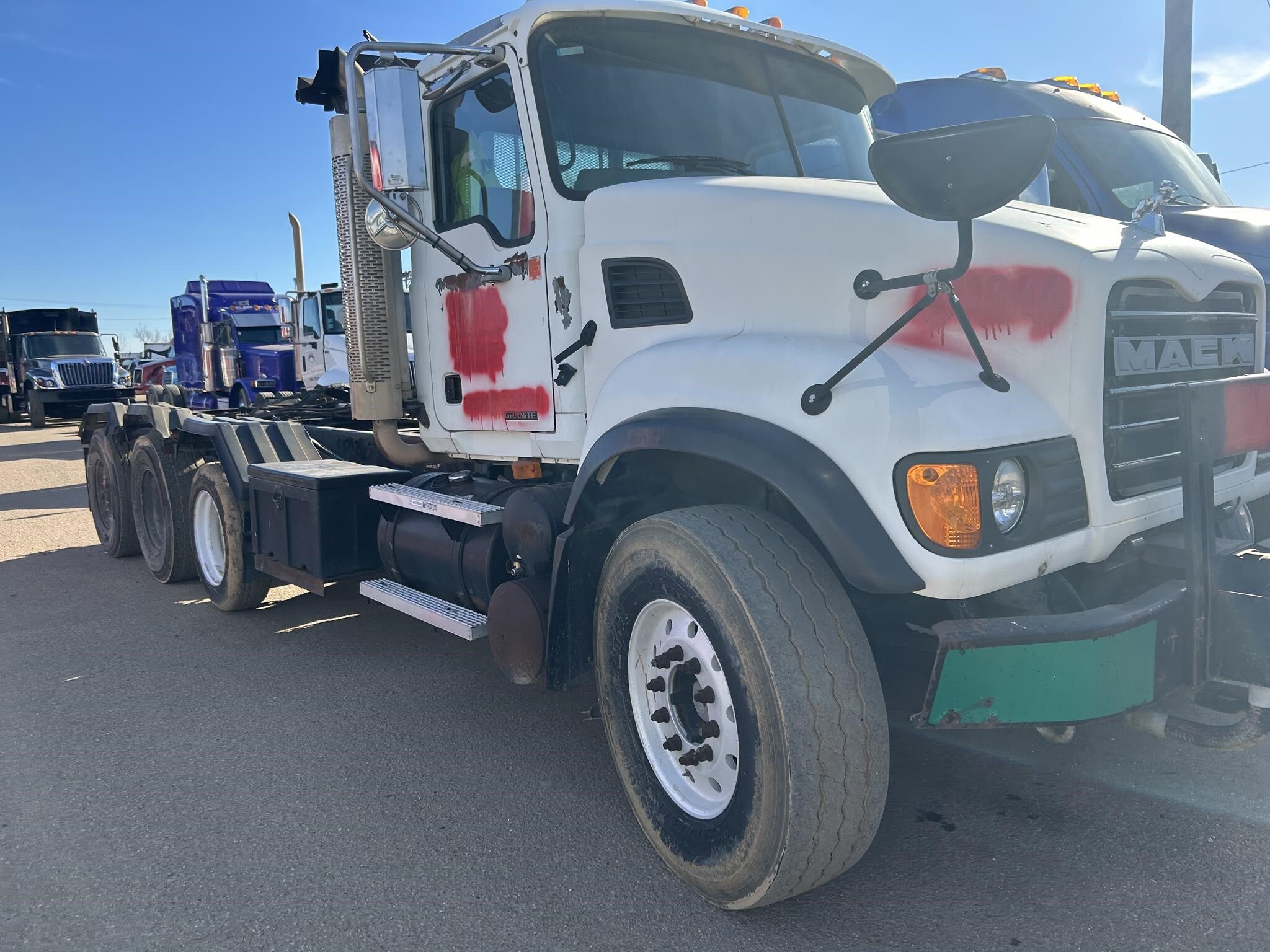 2007 MACK GRANITE CV713 in Covington, TN