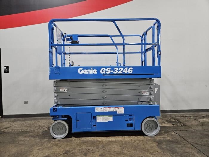2015 GENIE GS3246 in Cary, IL