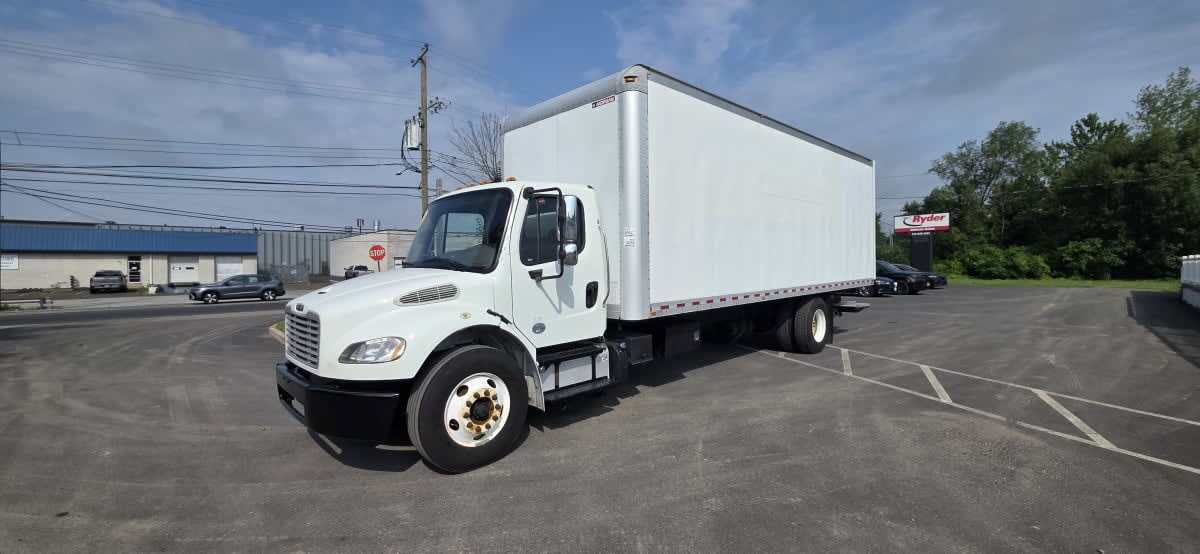 2017 FREIGHTLINER BUSINESS CLASS M2 106 in Bensalem, PA