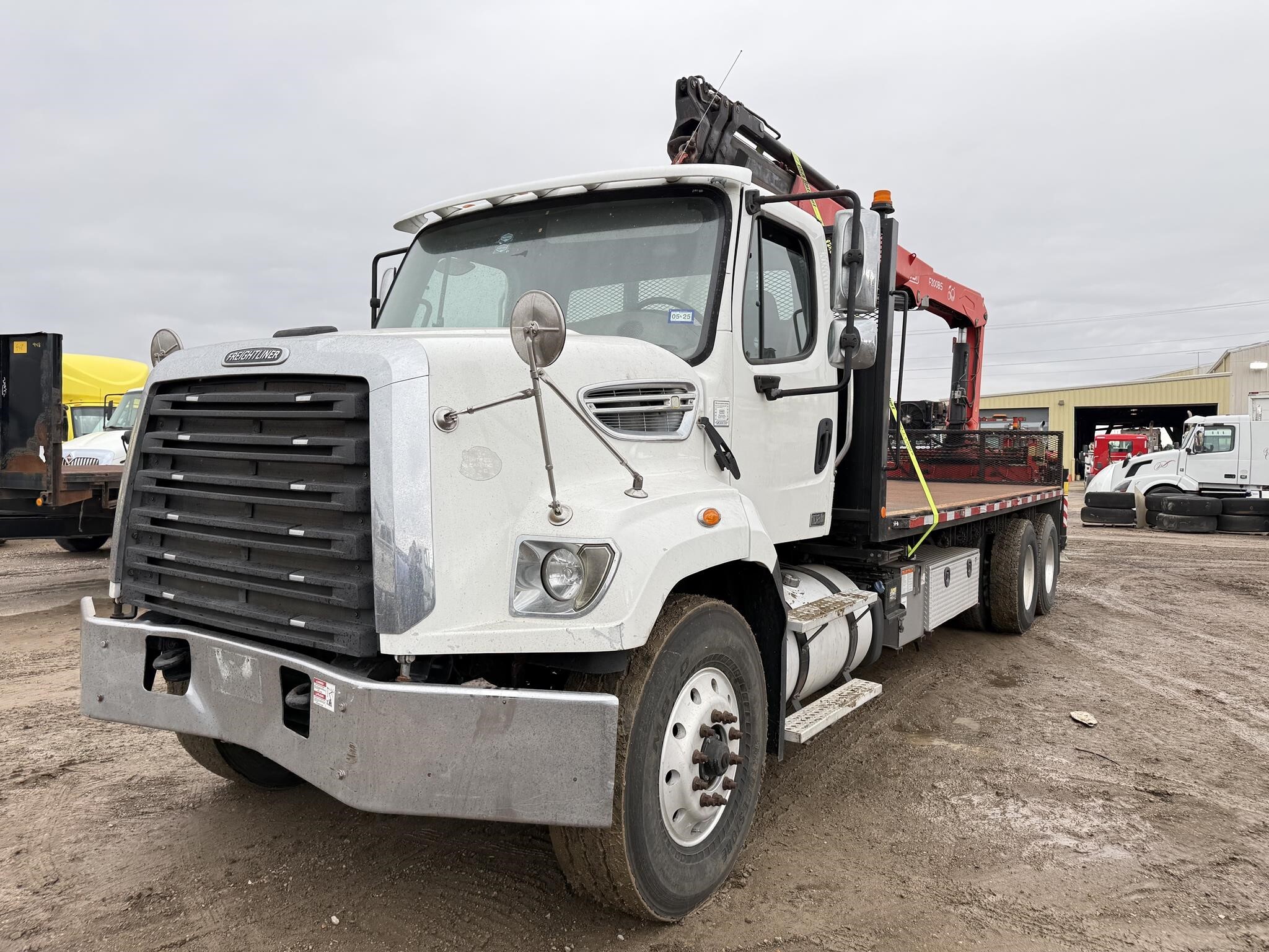 2017 FREIGHTLINER 108 SD in Covington, TN
