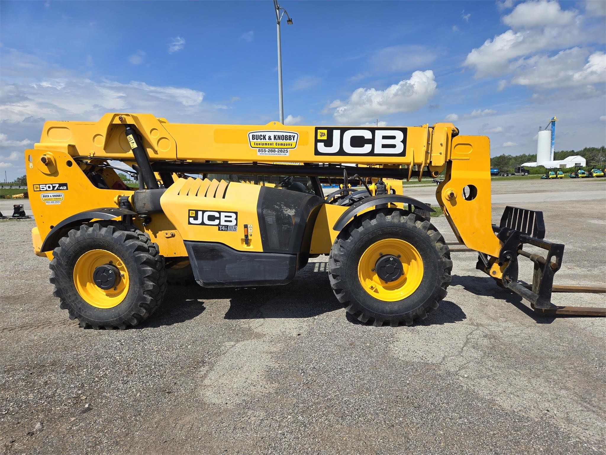 2014 JCB 507-42 in Ottawa Lake, MI