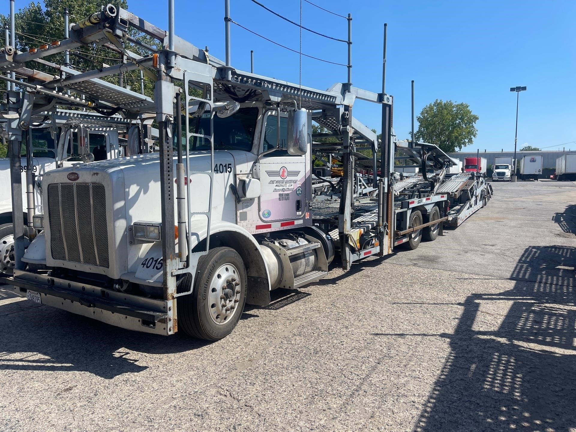 2013 PETERBILT 365 in Fort Wayne, IN