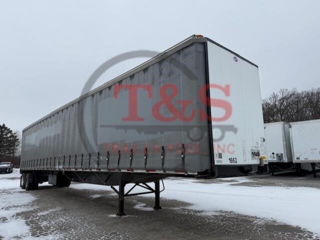 2021 UTILITY in Crete, IL