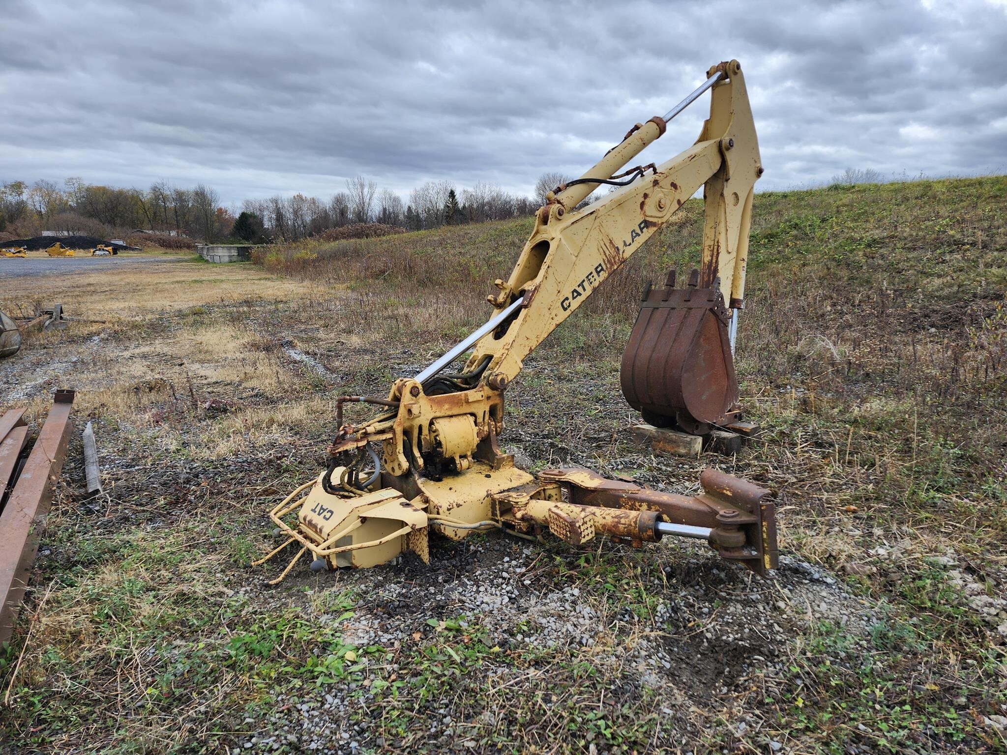 CATERPILLAR Attachment in Weedsport, NY