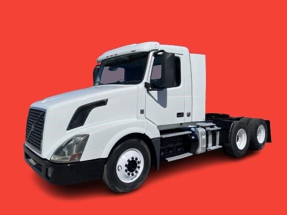 2013 VOLVO VNL64T300 in Phoenix, AZ