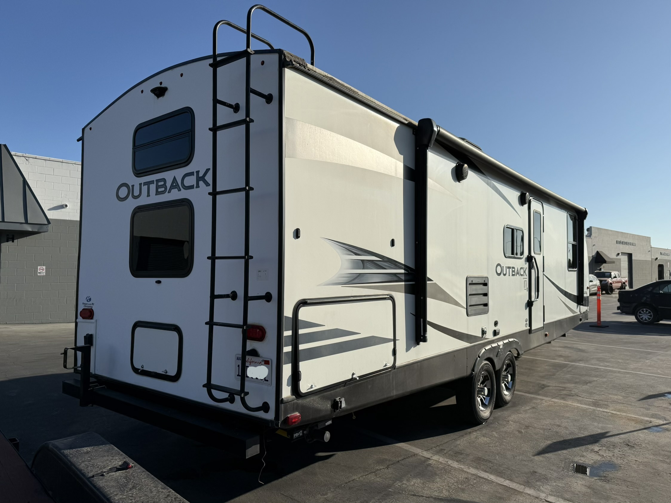 2021 Keystone OUTBACK SUPER-LITE 293UBH in fullerton CA