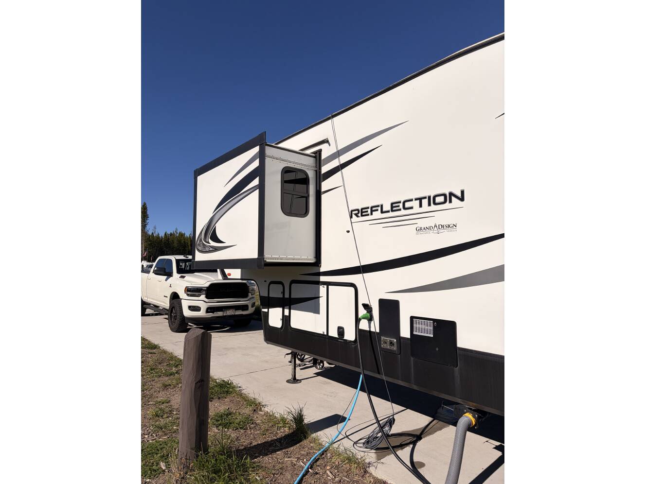 A photo of this 2021 Grand Design REFLECTION 337RLS