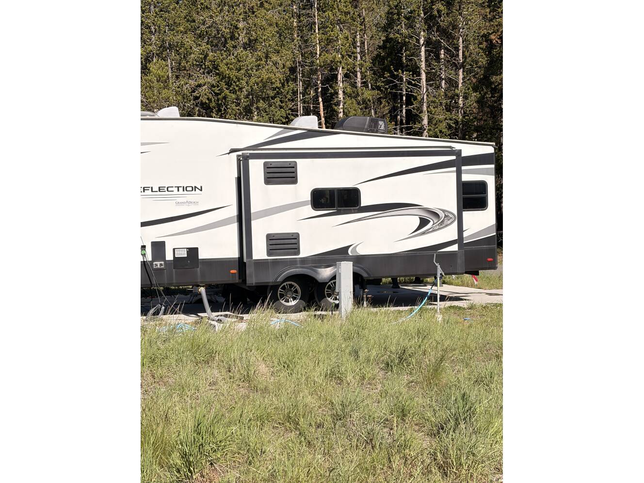 A photo of this 2021 Grand Design REFLECTION 337RLS