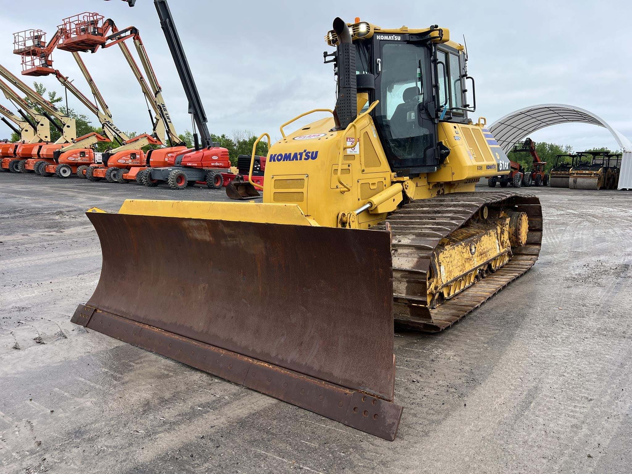 2022 KOMATSU D61PX-24 in Canastota, NY