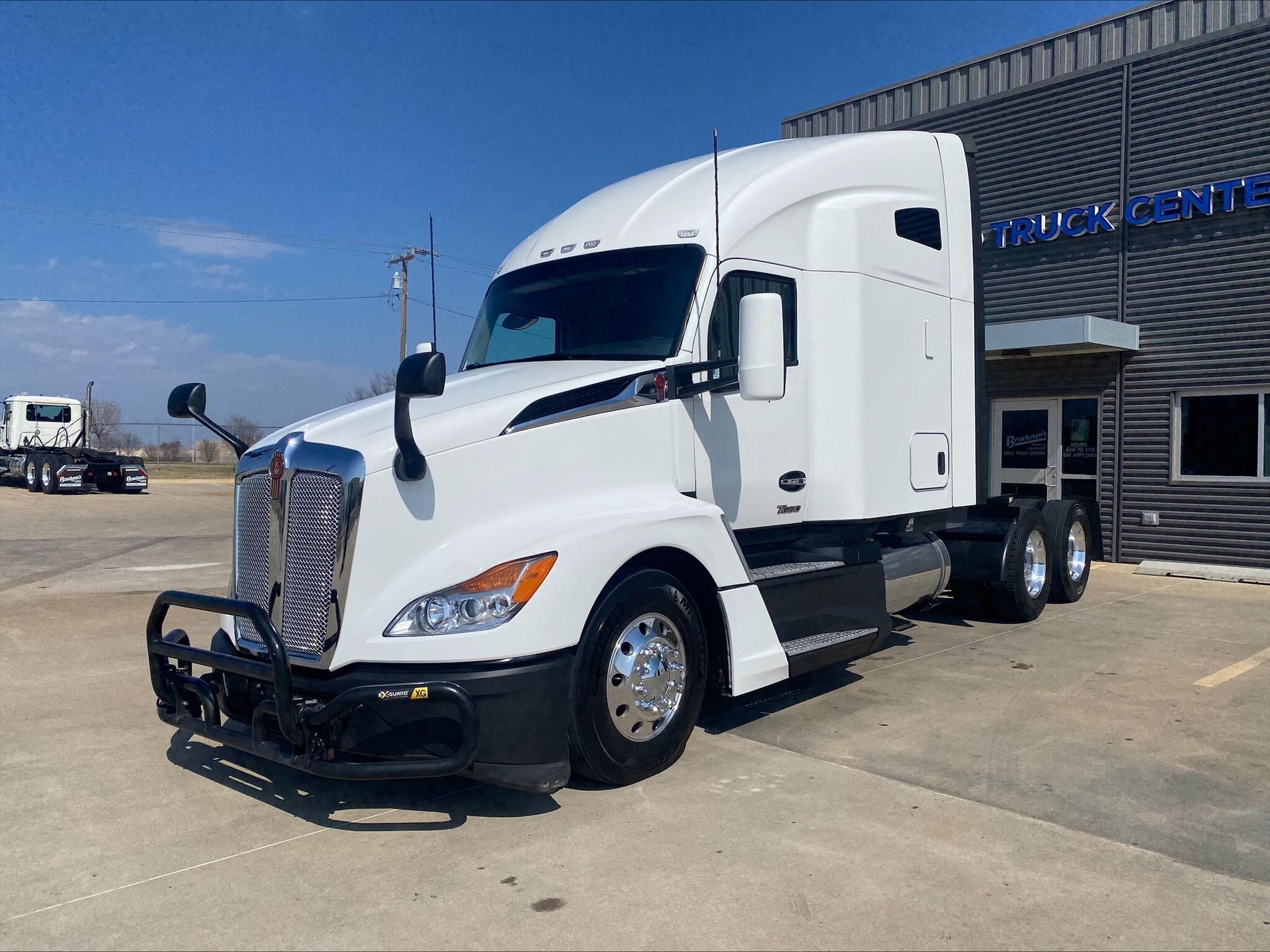 2023 KENWORTH T680 in Tulsa, OK