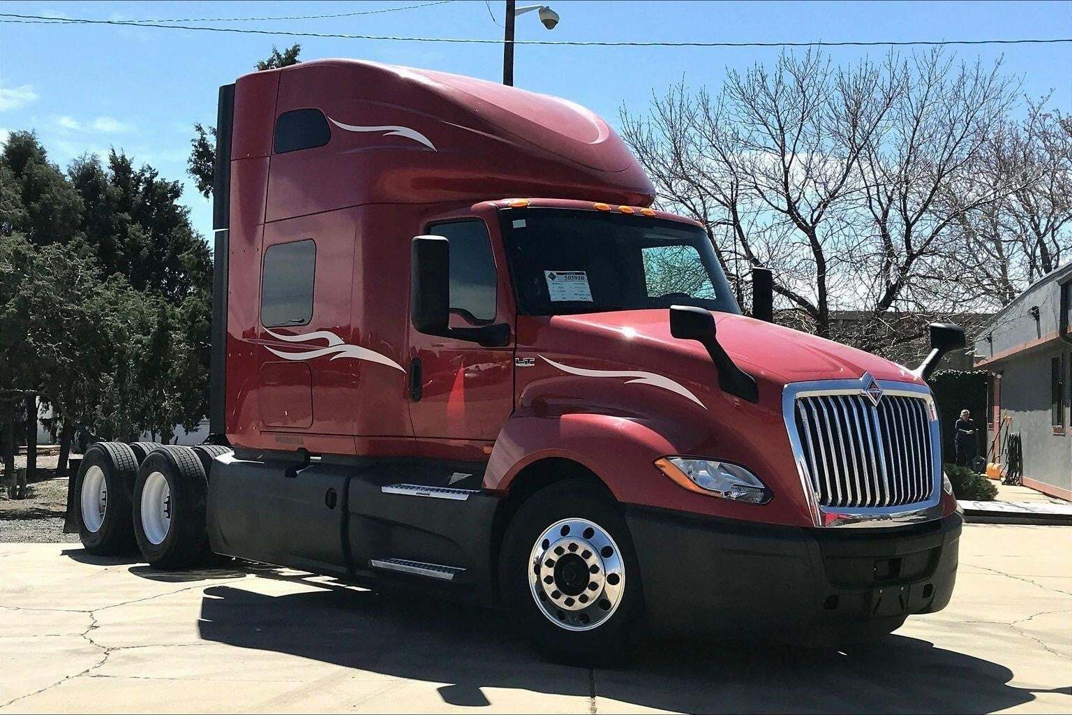 2023 INTERNATIONAL LT in Springfield, MO