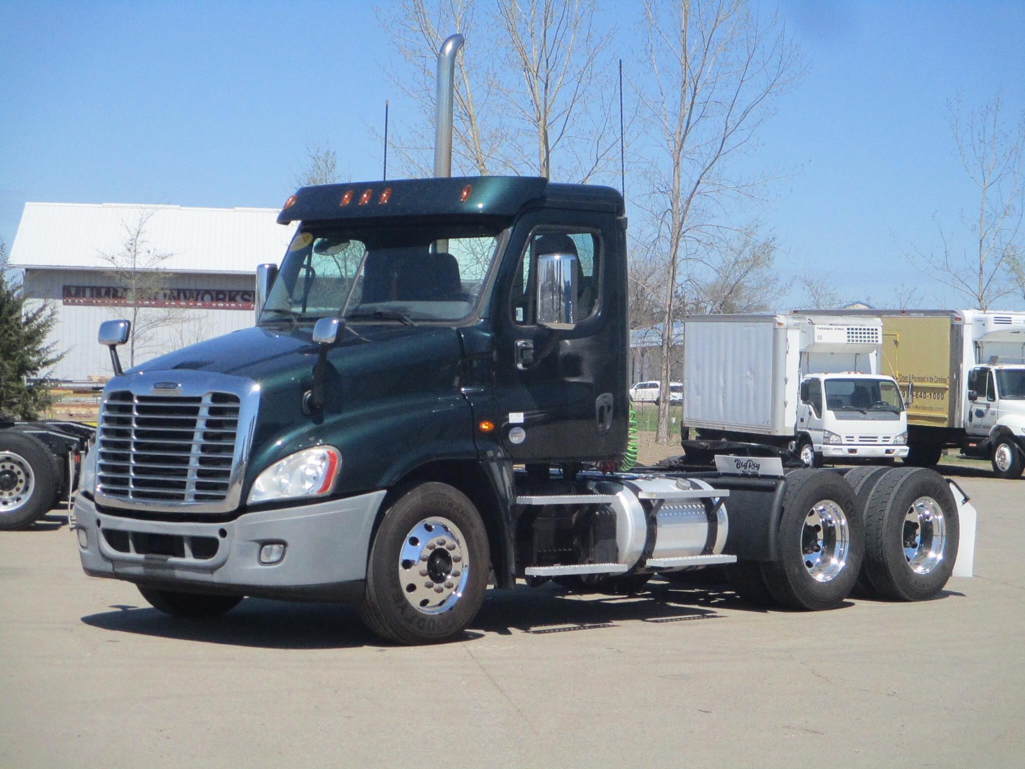 2019 FREIGHTLINER CASCADIA 125 in Saint Cloud, MN