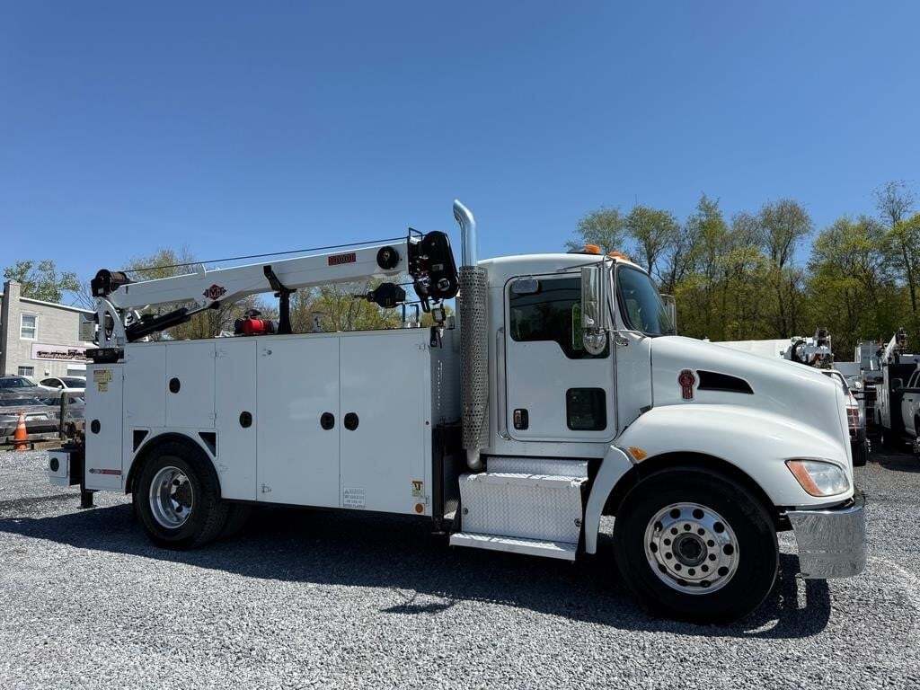 2015 KENWORTH T370 in Clarksville, MD