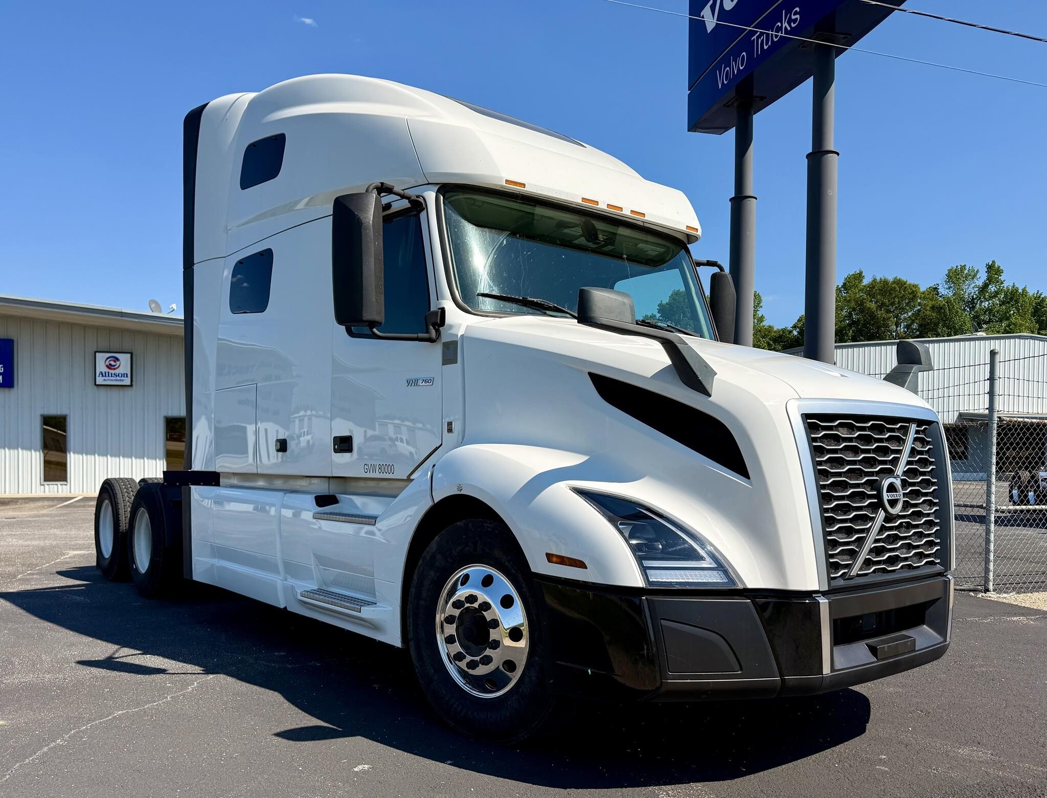 2022 VOLVO VNL64T760 in Mobile, AL