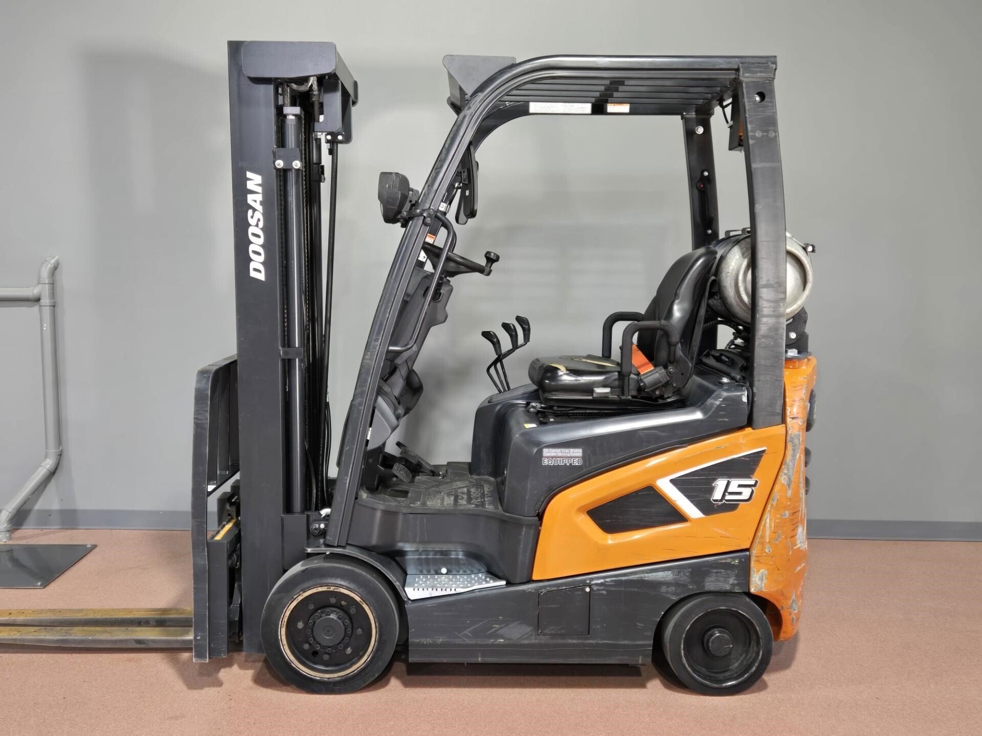 2021 DOOSAN GC15S-9 in Rockdale, IL