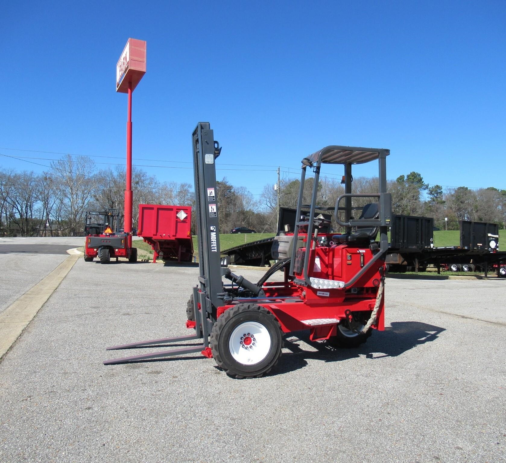 2003 MOFFETT M5500 in Tuscaloosa, AL