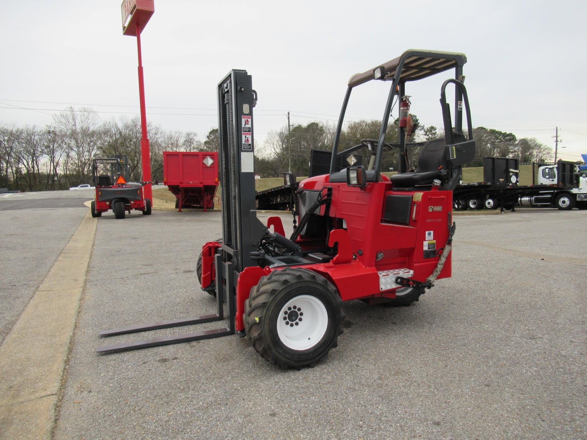 2013 MOFFETT M55 in Tuscaloosa, AL