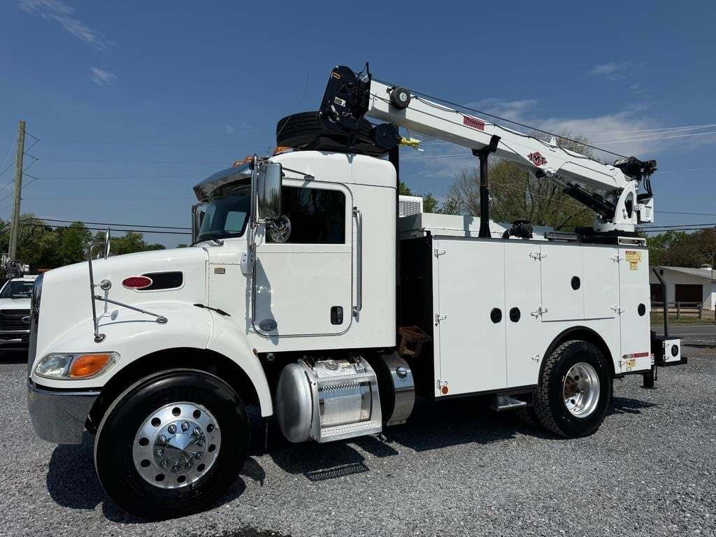 2018 PETERBILT 337 in Clarksville, MD