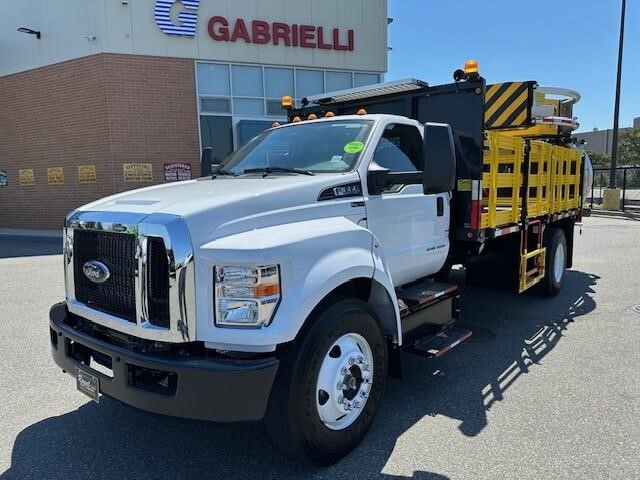 2027 FORD F650 in Jamaica, NY
