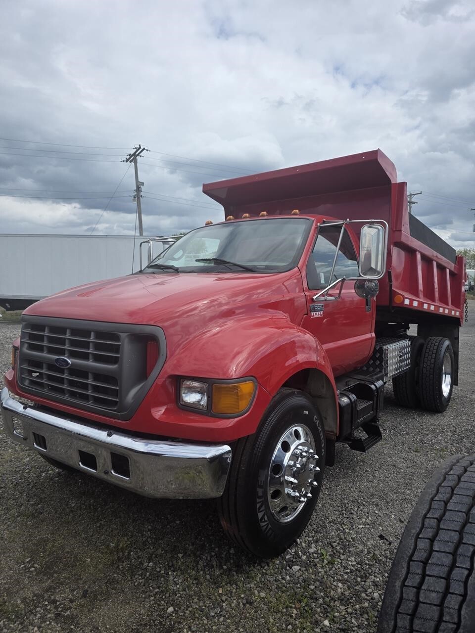 2002 FORD F650 XL SD in Canton, OH