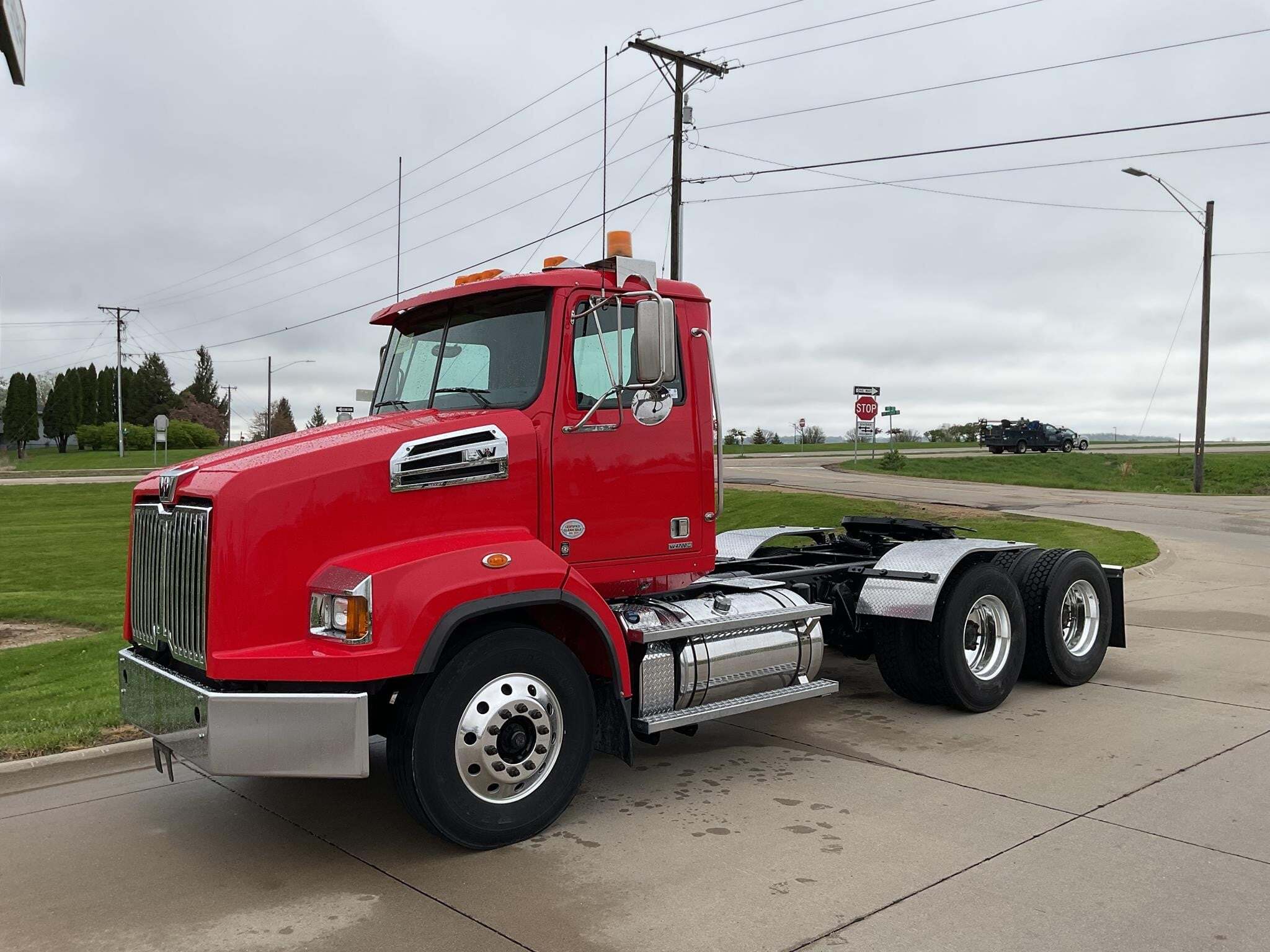 2022 WESTERN STAR CONVENTIONAL in Oak Creek, WI