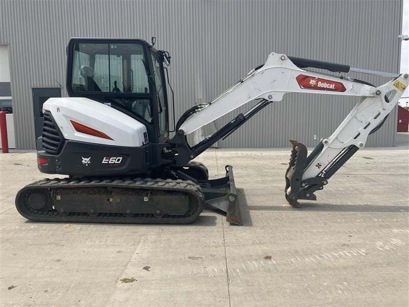 2023 BOBCAT E60 in Cedar Rapids, IA