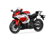2026 Yamaha YZF-R7 Review image