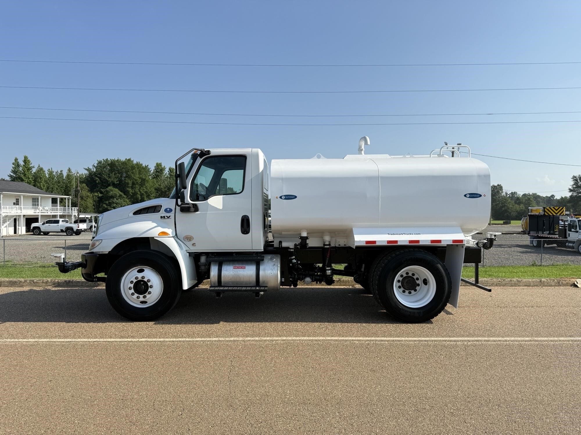 2021 INTERNATIONAL MV in New Boston, TX