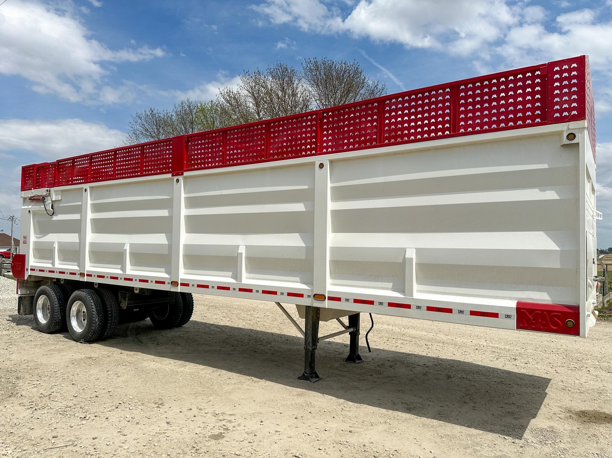 2027 MAS TRAILERS 38 FT in Henderson, IA