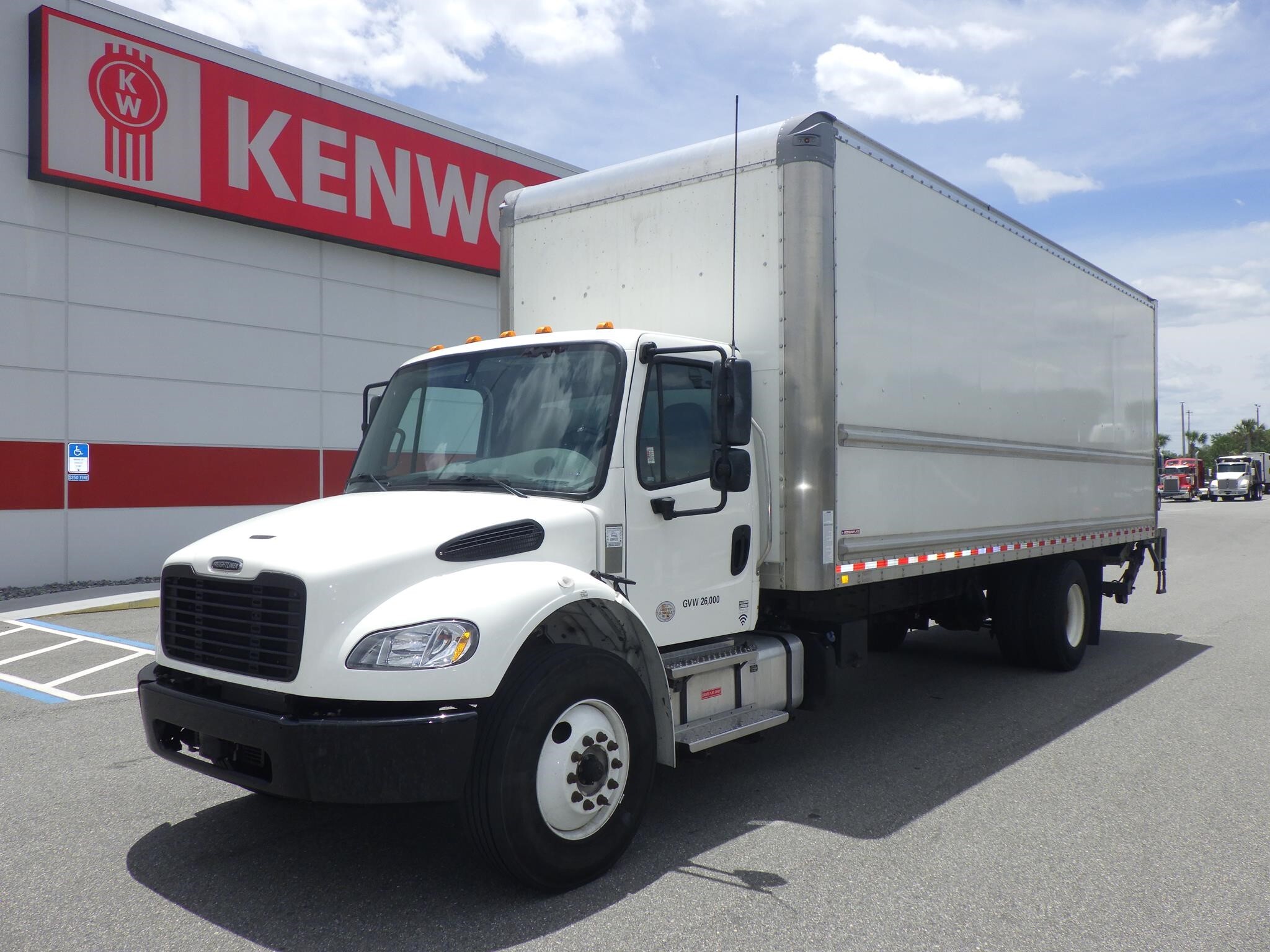 2021 FREIGHTLINER BUSINESS CLASS M2 106 in Jacksonville, FL