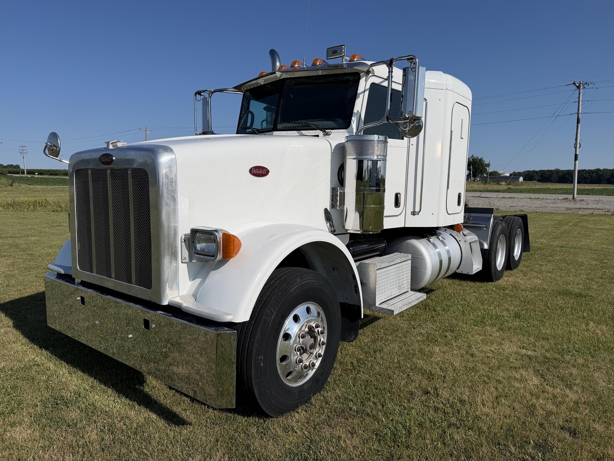 2013 PETERBILT 367 in Monroeville, IN