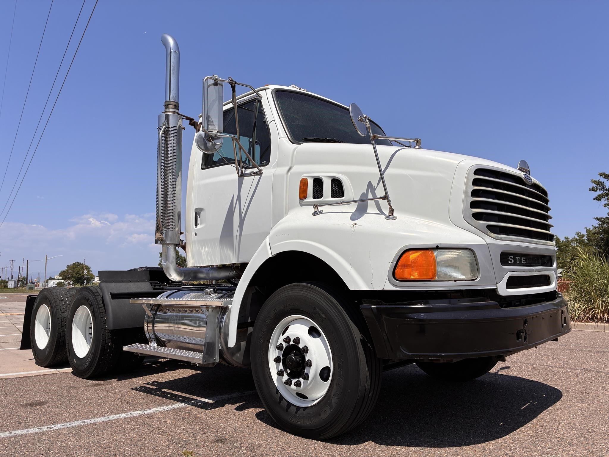 2005 STERLING AT9500 in Commerce City, CO