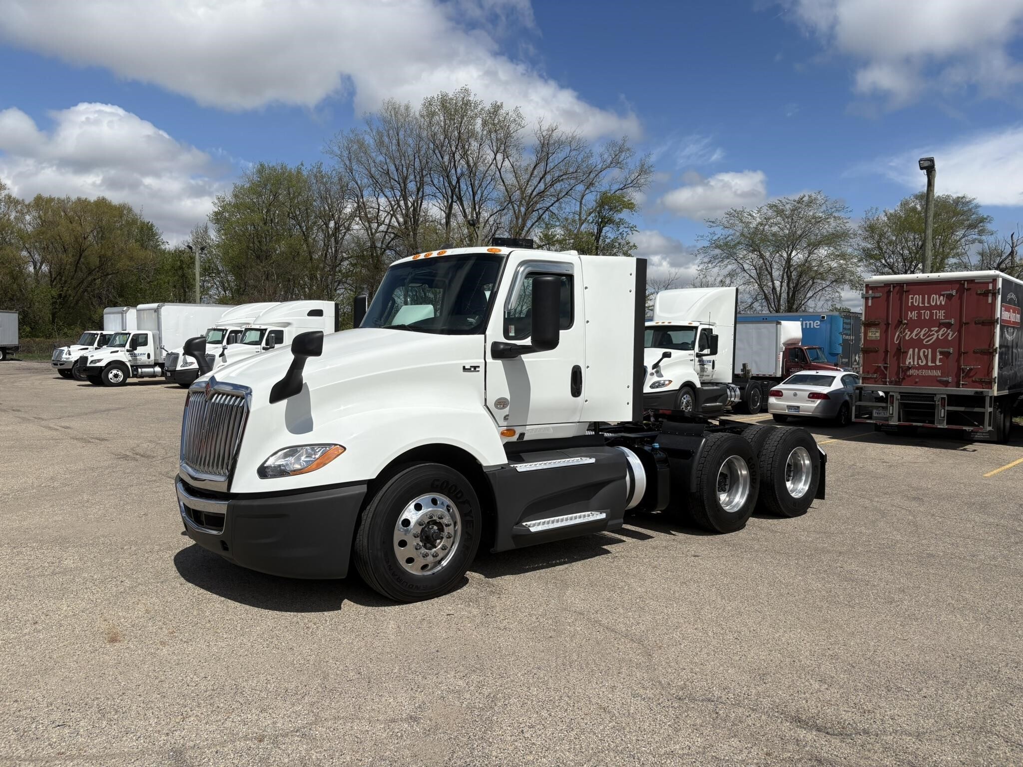 2021 INTERNATIONAL LT in Grand Rapids, MI