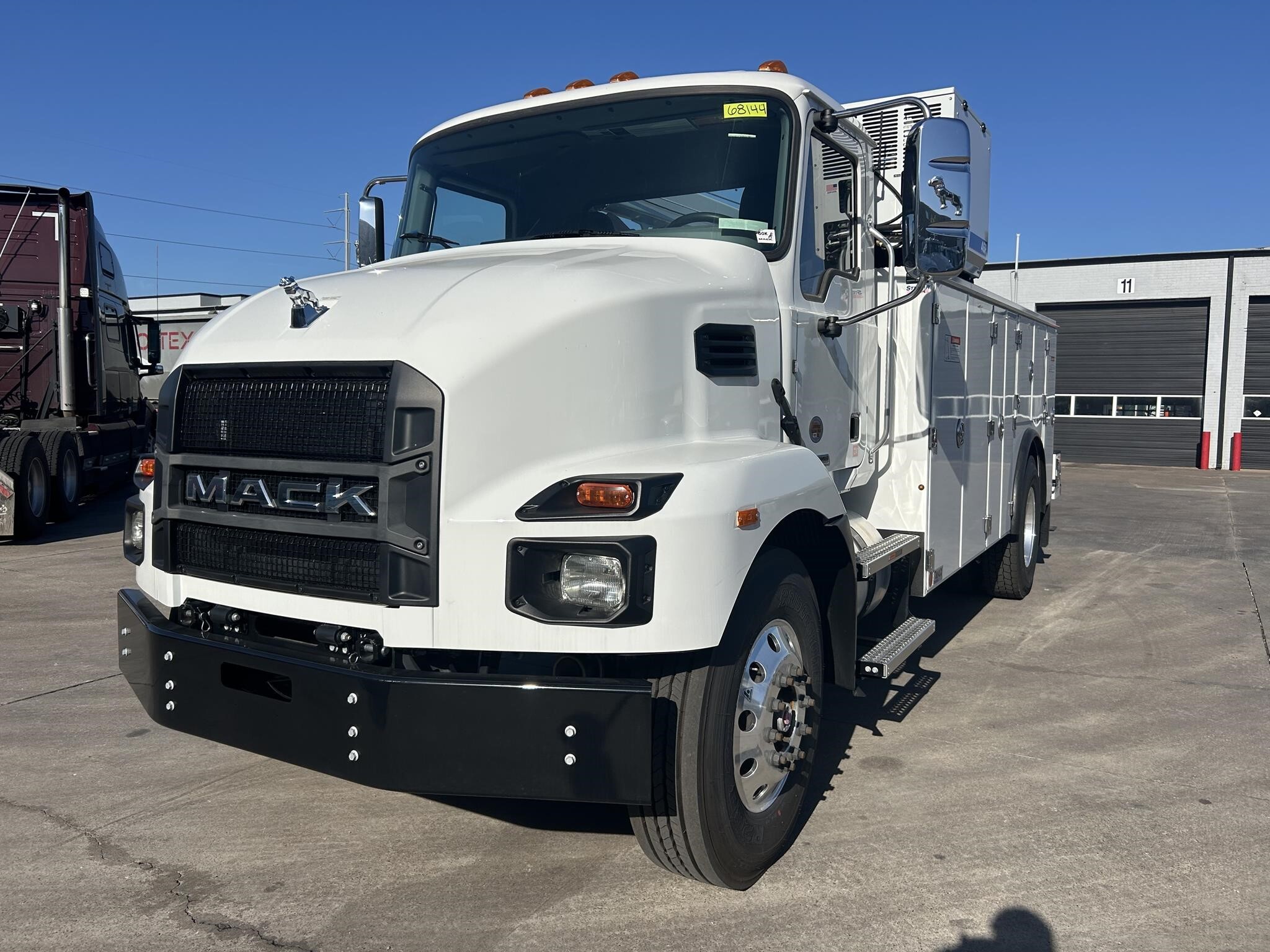 2025 MACK MD7 in Dallas, TX
